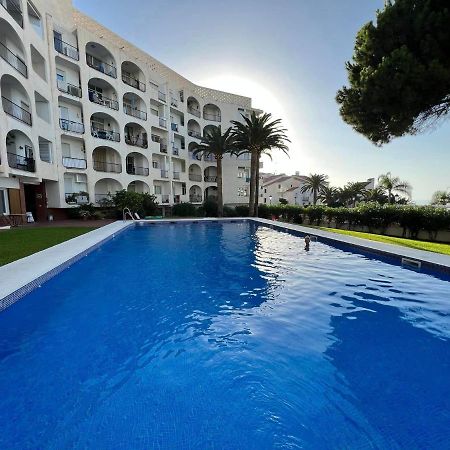 Edificio Verdemar - Stunning 1 Bed Apartment With Pool & Sea Views Нерха Экстерьер фото